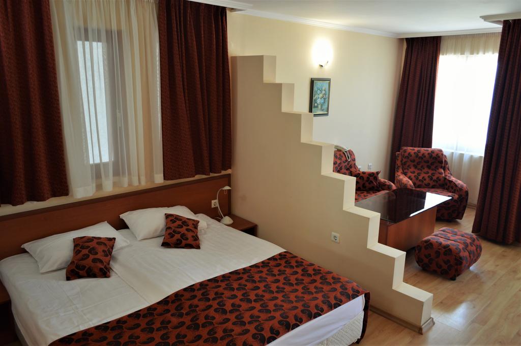 STANKOFF_HOTEL_NESSEBAR_BULGARIA_AIR_TOUR_TRAVEL
